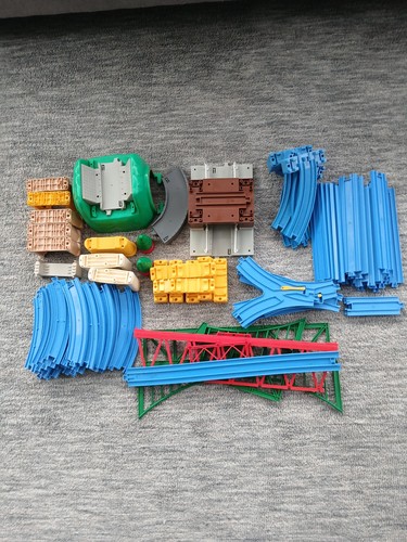Thomas and friends - friends, trackmaster