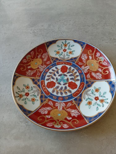 Stunning vintage export - stunning, gold