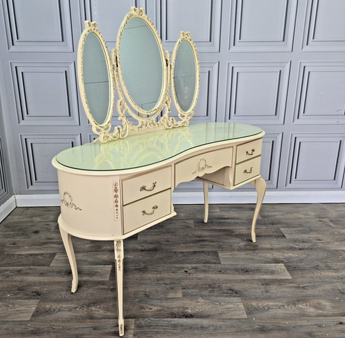 Vintage dressing table - vintage,