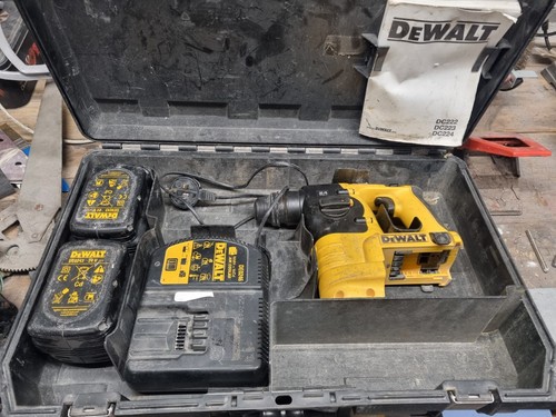 Dewalt 24v cordless sds hammer - dewalt,