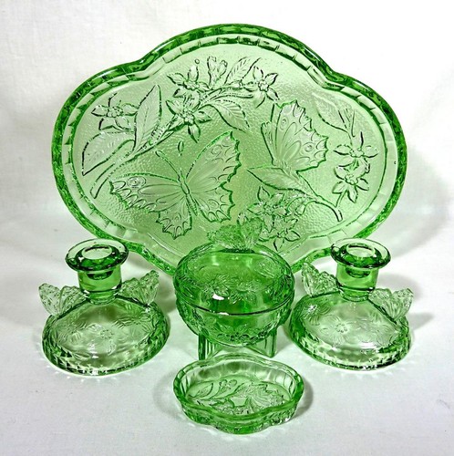 Sowerby art deco glass - deco,