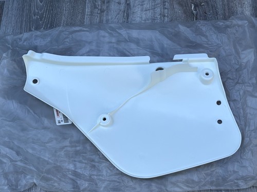 Yamaha side cover 125 - side, yz