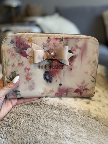 Ted baker mini ipad case - baker,