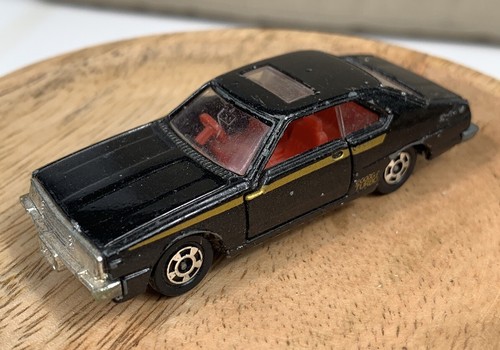 Tomica tomy nissan skyline - nissan,
