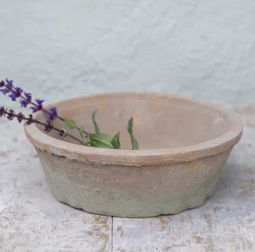 Round terracotta dish - round, planter