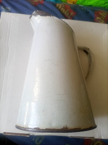 Enamel jug liquid holding - enamel,