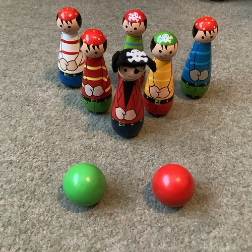 Wooden pirate skittles 6 - wooden,
