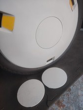 Sinclair C5 - 2 x rear wheel caps