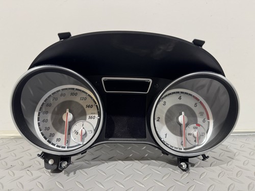 Mercedes gla class x156 - x156, speedo