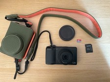 Ricoh Gr III + 256GB SD Card