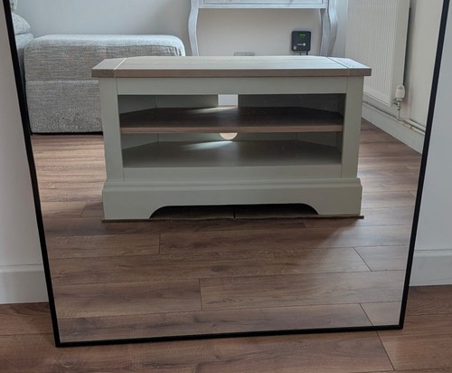 Laura ashley unit cream - laura,