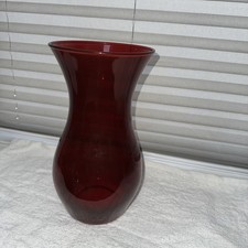 25 Cm Hight Dark Red Glass