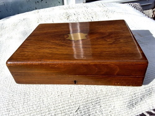 Antique vintage wooden canteen - vintage,