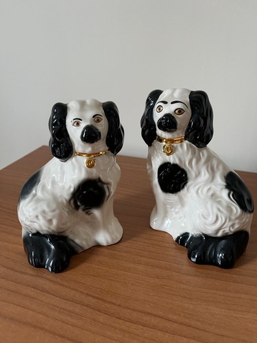 Pair beswick spaniel dogs - beswick,