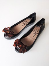 VIVIENNE WESTWOOD + MELISSA