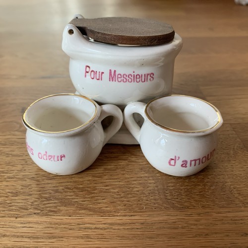Vintage novelty ashtray - novelty, made