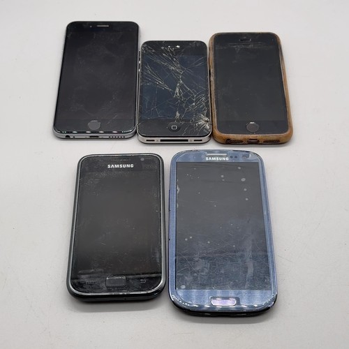 Job lot mobile phones 3x - 5,