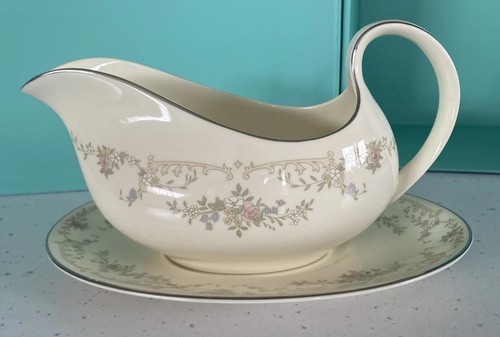 Royal doulton the romance - ,