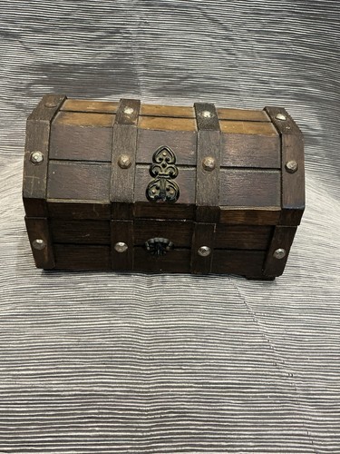 Vintage wooden treasure - wooden,