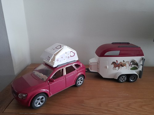 Car horse trailer play - trailer,