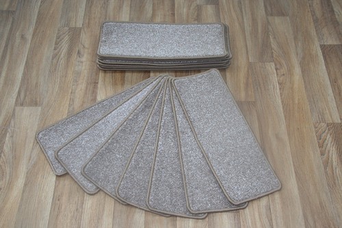 Open plan carpet - open,