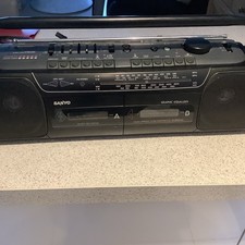 Sanyo Vintage MW 738L Twin