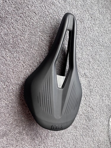 Fizik saddle vento - argo, r5