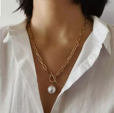 Baroque Pearl Pendant Gold Chain Necklace
