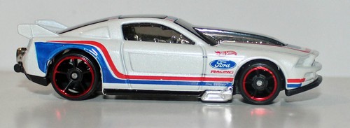 Hot wheels ford mustang - mustang, drag