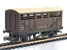 Triang Hornby OO Gauge R106 S