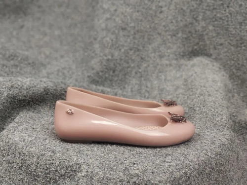 Vivienne westwood space - space, love