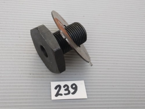 Flywheel bolt screw lock - bolt,