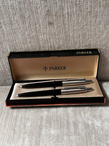 Vintage parker ballpoint pen - parker, &