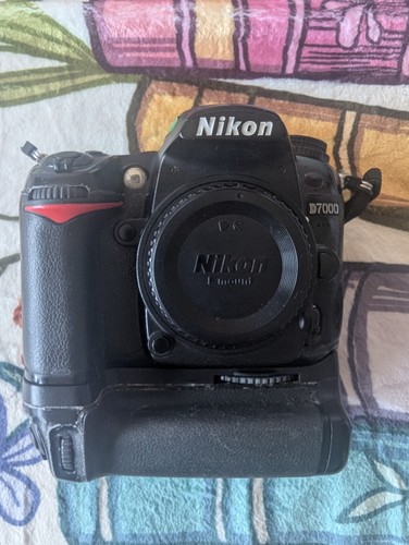 Nikon d7000 body only - only, with