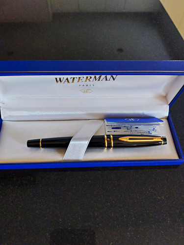 Waterman black fountain - fountain, pen