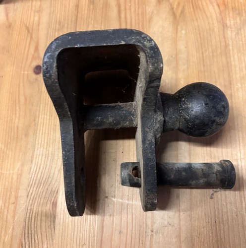 Towing ball and - ball, pin
