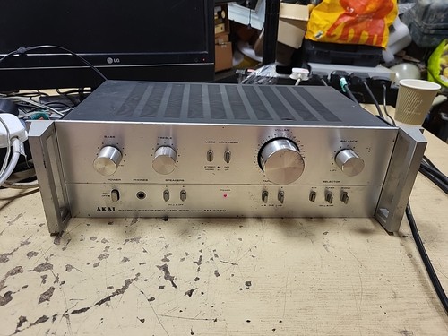 Akai 2250 integrated - akai,