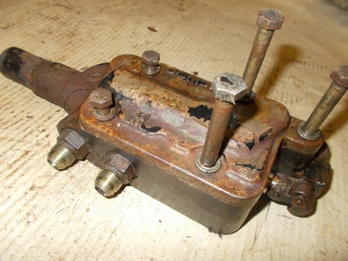 David brown case spool - case, valve
