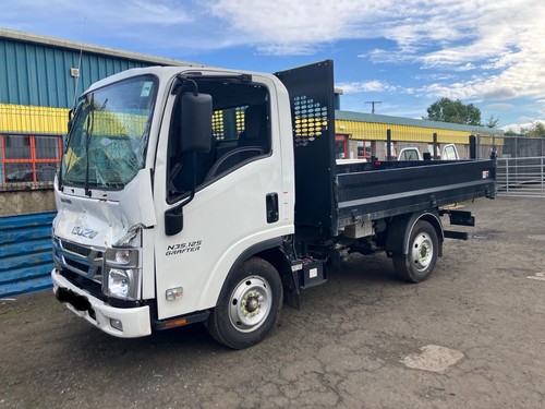 Breaking 2024 isuzu grafter - breaking,