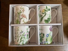 Queens by Churchill E M