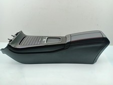 MERCEDES CLA CONSOLE CENTRE