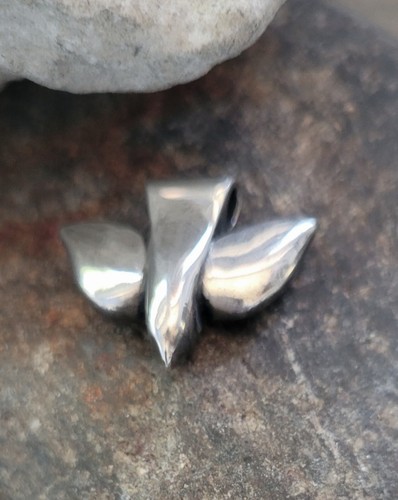 Retired james avery - avery, descending