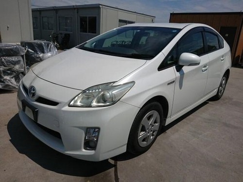 Breaking toyota prius - breaking, 2011