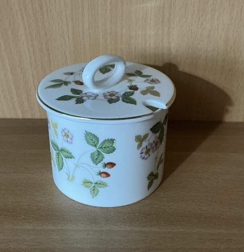 Wedgwood wild strawberry - wedgwood,