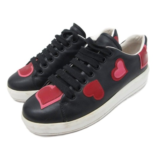 Prada sneakers heart motif - prada,