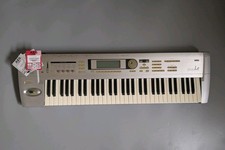 Korg Triton LE (ex Johnny Marr)