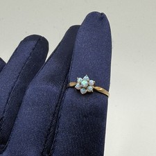 Ladies vintage dainty classy