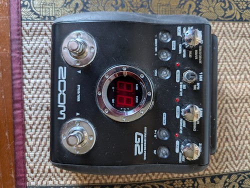 Zoom guitar effects pedal - effects,