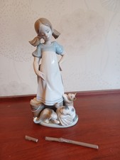  LLADRO  5232 "Playful Kittens" Girl with Cats (Retired)