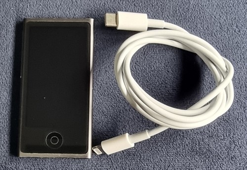 Ipod nano 7th generation - (7th, mid